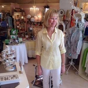 Meet your Posher, Sharon